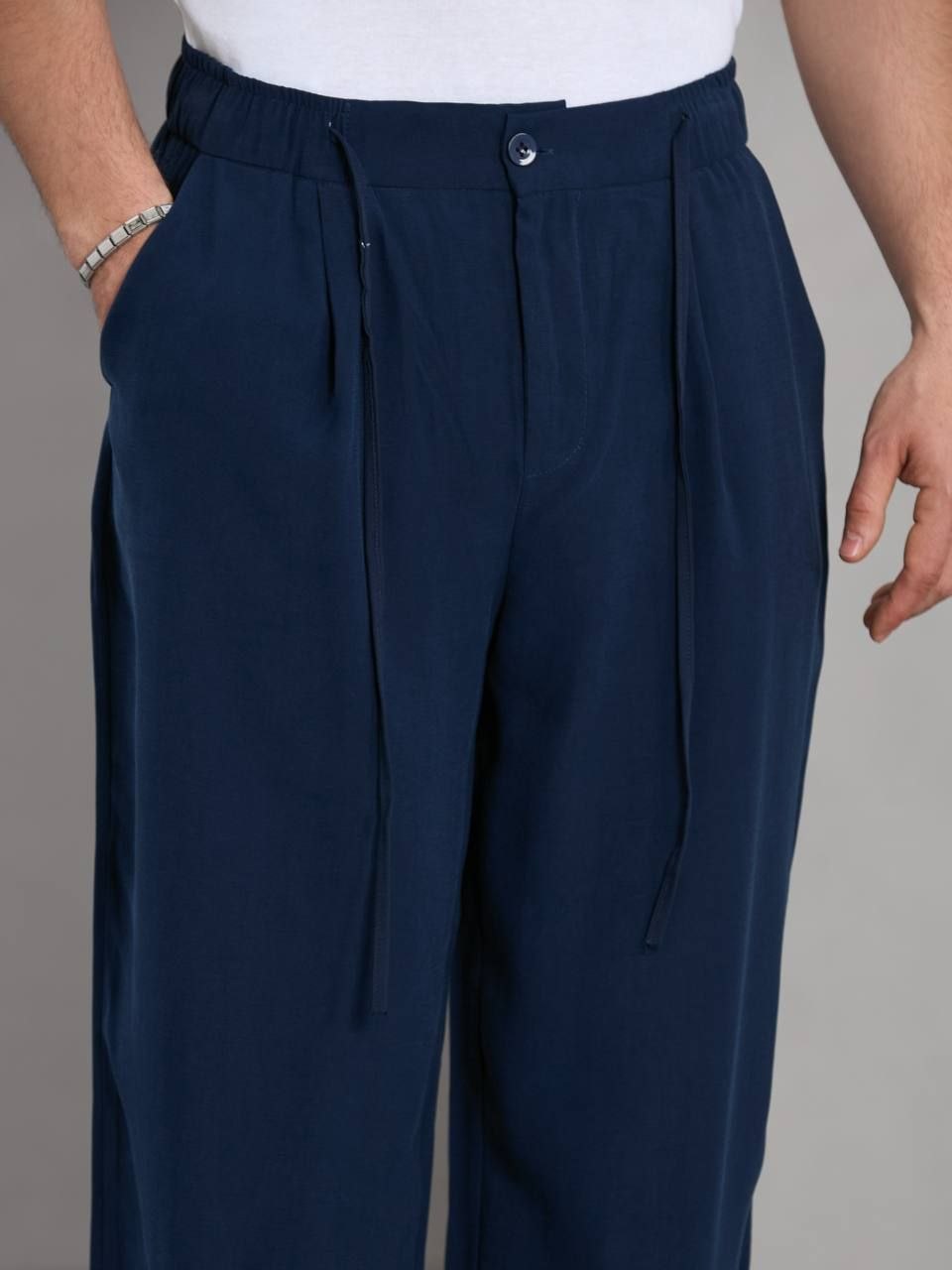 Essential Flow Pants - Navy Blue