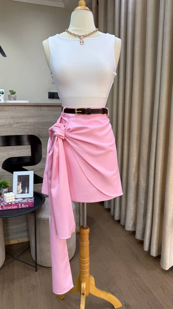 MINI JUPE ASYMÉTRIQUE DRAPÉE ROSE