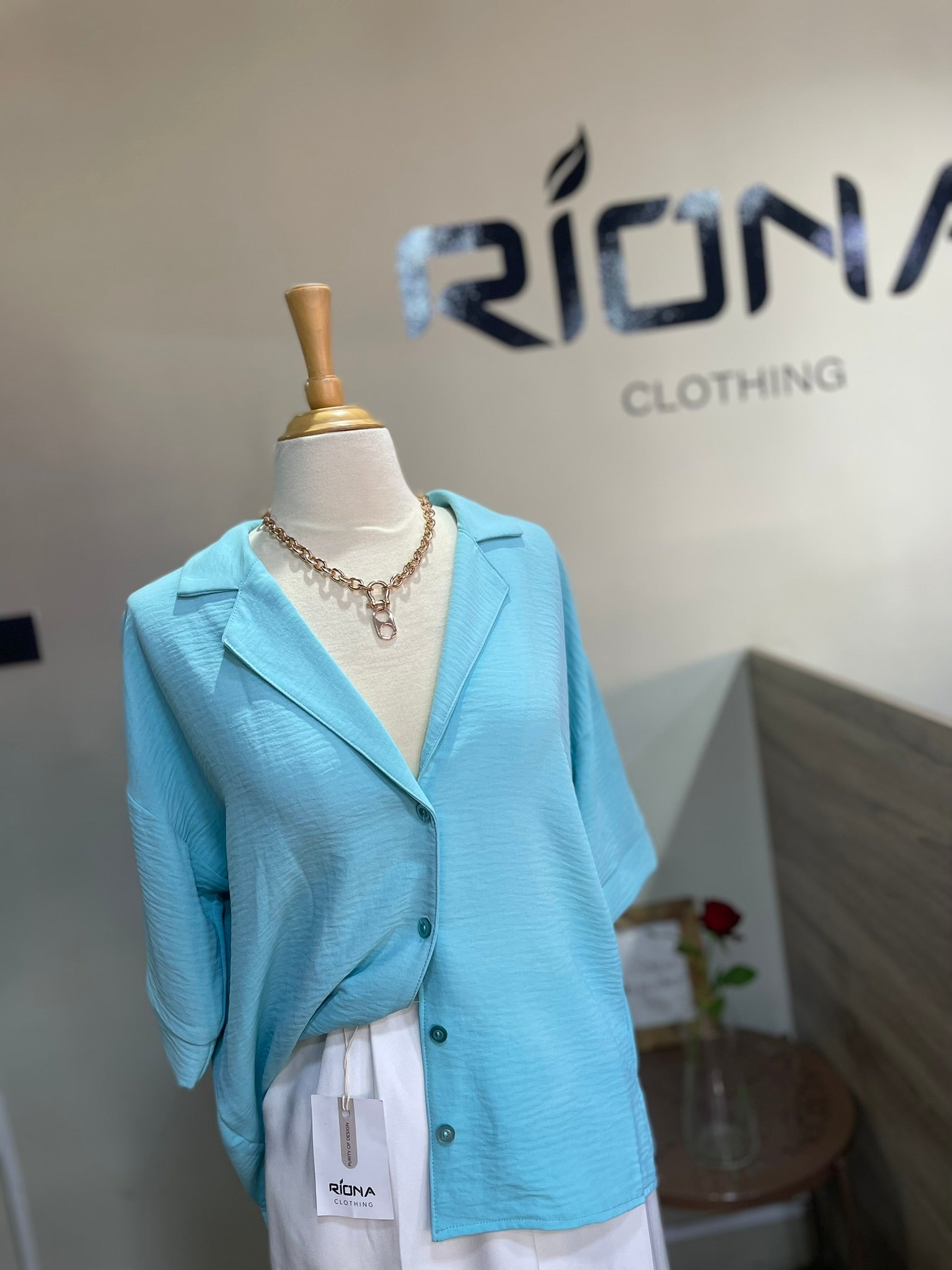 CHEMISE FLUIDE À COL TAILLEUR