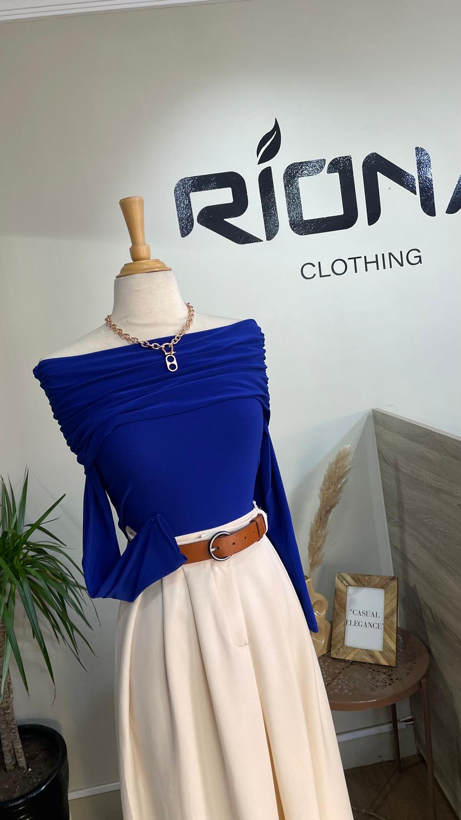 TOP EN VISCOSE ÉPAULES DÉNUDÉES