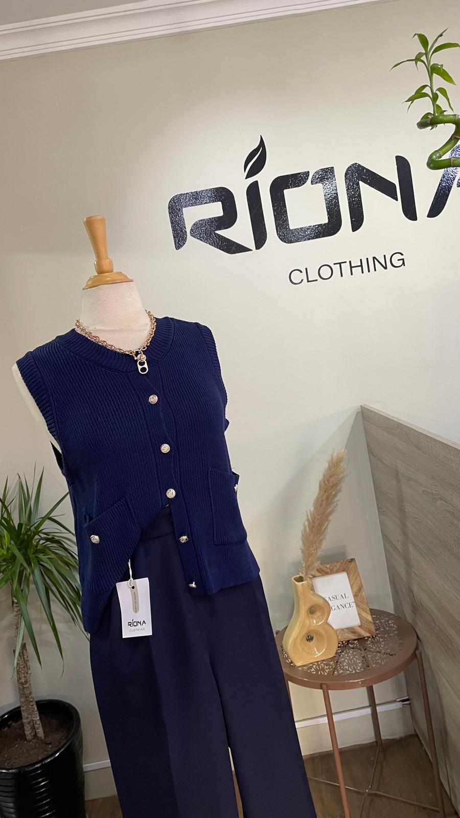 TOP EN MAILLE BOTTONS